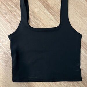 colorfulkoala Black Square Neck Crop Tank - XS